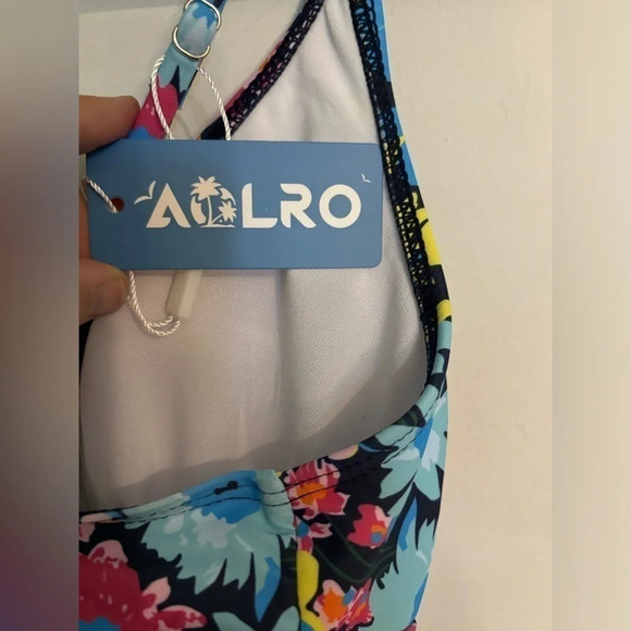 NWT AOLRO Womens Swimsuit Floral‎ High-Cut Cheeky Adjustable Straps Padding - Picture 4 of 6